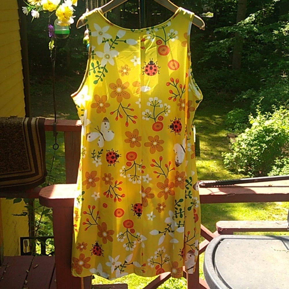Dress - Picture 4 of 5
